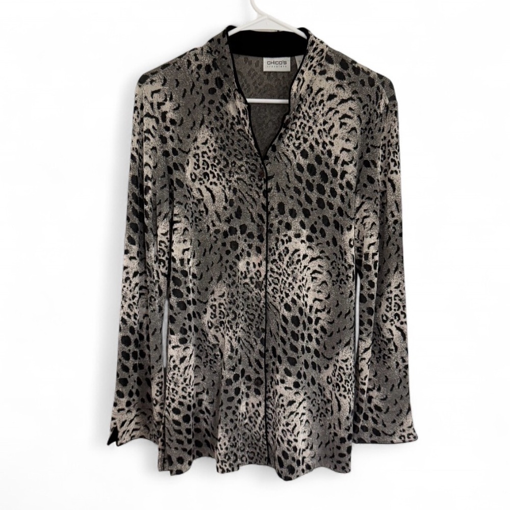 Chicos Travelers Animal Print Button Up Cardigan Tunic Size 1 / M Cheetah Gray